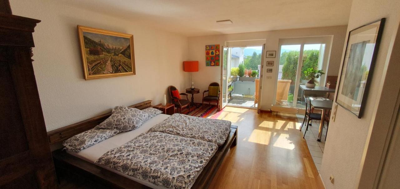 Schoene Ruhige Und Helle Wohnung In Bad Saeckingen Buitenkant foto